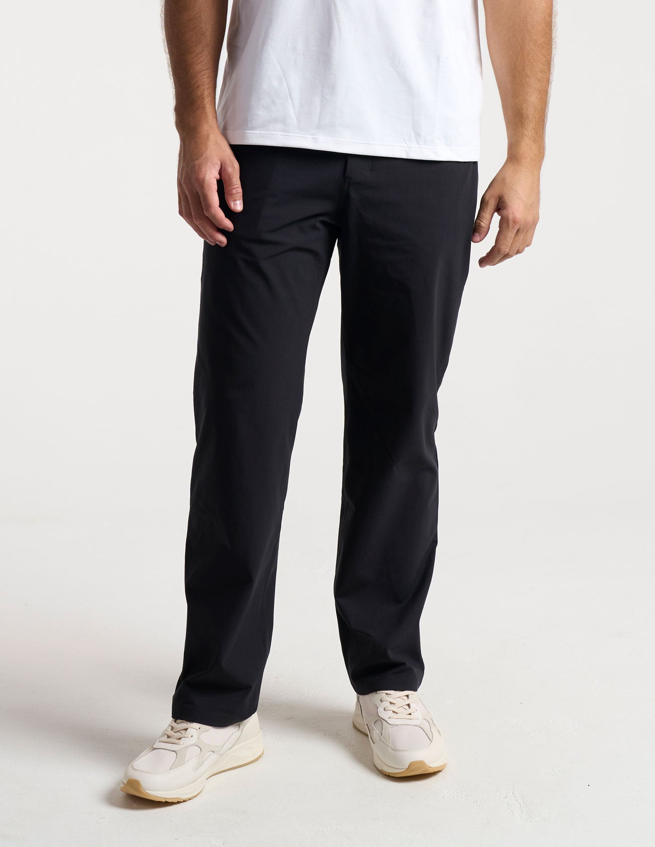 5-Pocket Tech Pants - Black - Relaxed Fit (Buzzed Gravity)